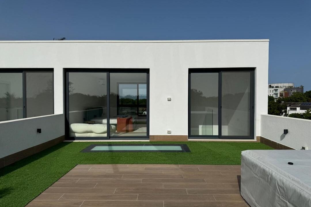 WhatsApp Image 2026-03-06 at 20.53.51 (1)