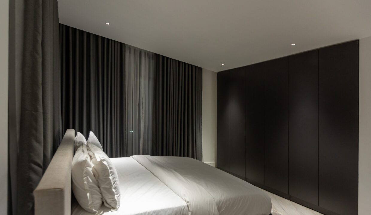 WhatsApp Image 2026-04-01 at 09.55.04