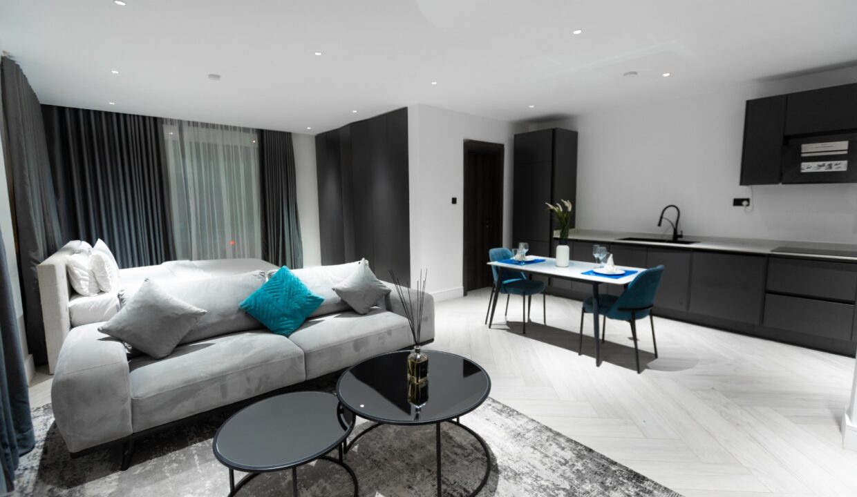 WhatsApp Image 2026-04-01 at 09.55.05 (1)