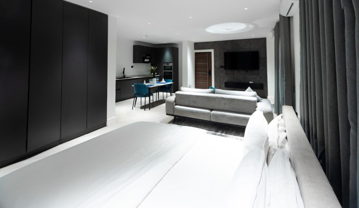 WhatsApp Image 2026-04-01 at 09.55.05 (3)