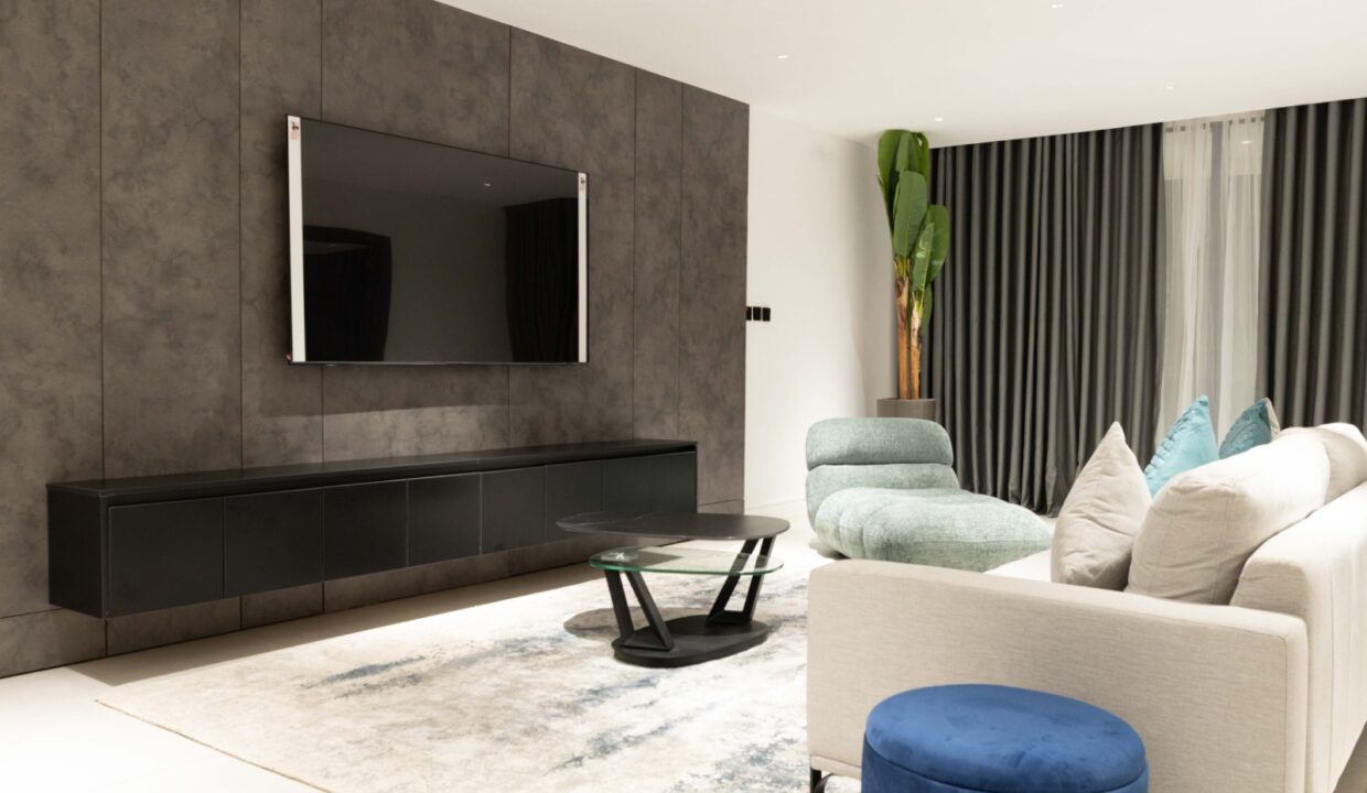 WhatsApp Image 2026-04-03 at 13.42.23